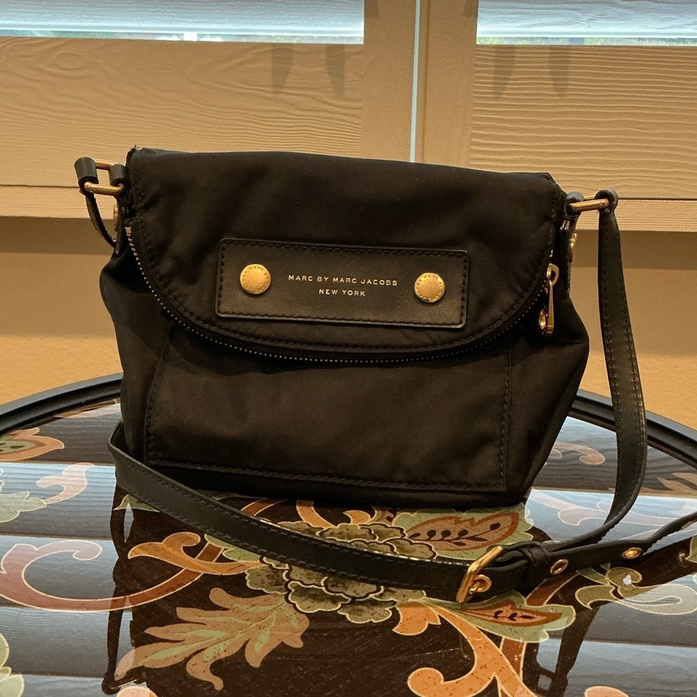 Marc Jacobs Crossbody nylon bag.